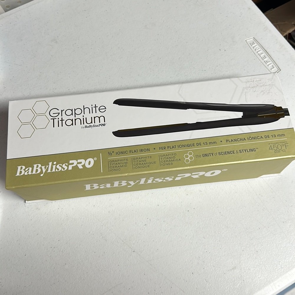 Babyliss Pro 1/2” ionic flat iron
